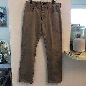 LUCKY BRAND Men’s 121 Heritage Slim size W33/L33